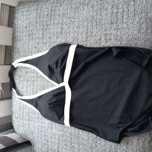 Trim shaper black/white one piece halter swim suit sz 14.